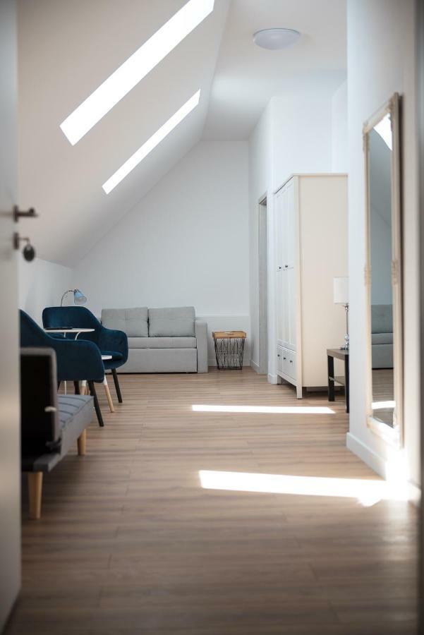 Leon'S Rooms Żary Eksteriør billede