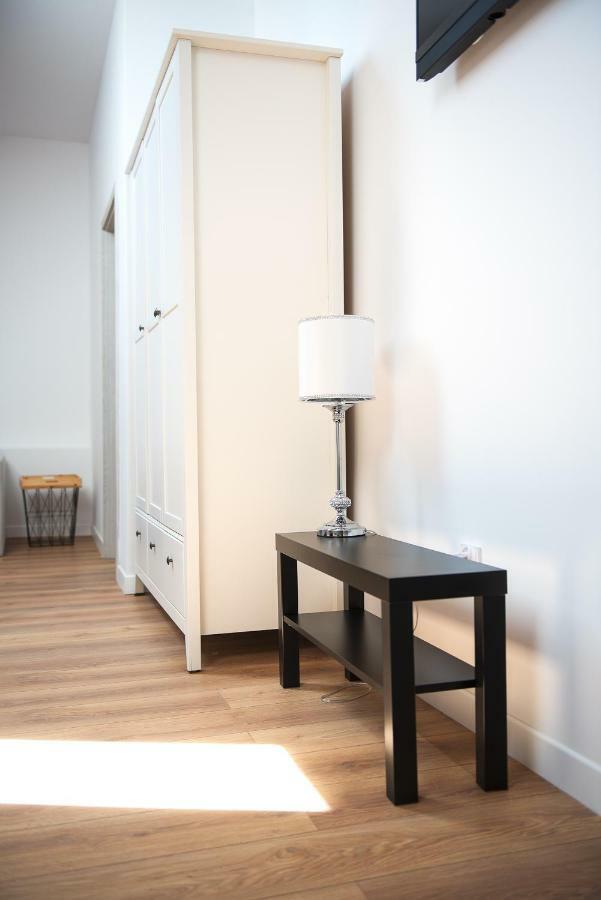 Leon'S Rooms Żary Eksteriør billede
